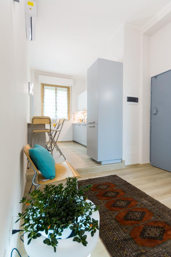 Isola Suite Milano Exterior foto